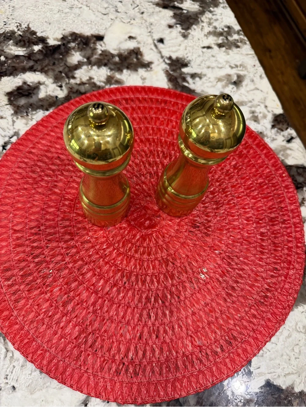 Williams Sonoma Gold  Salt Grinders. Read Description